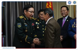 “Бид ялав” медаль гардуулах ёслолын ажиллагаа боллоо